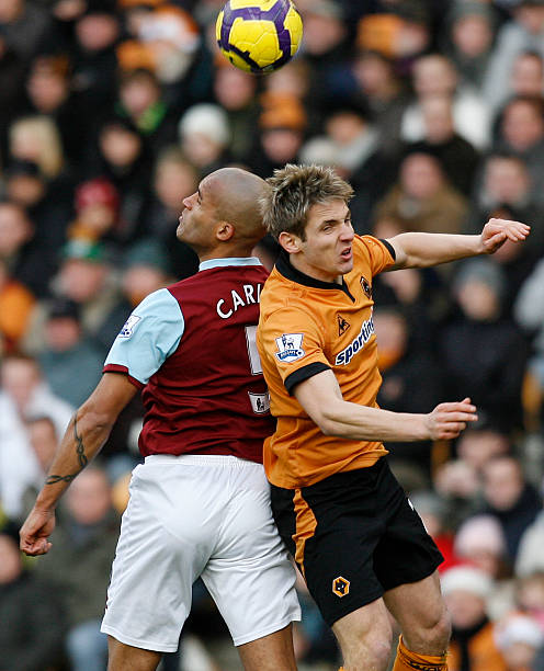 他试图通过 他试图通过