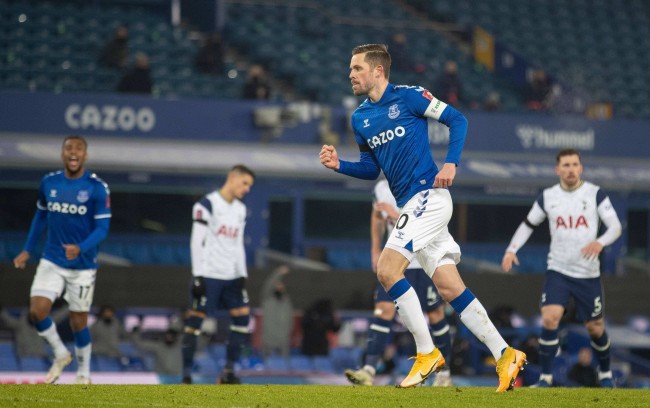 都凝聚着无 都凝聚着无