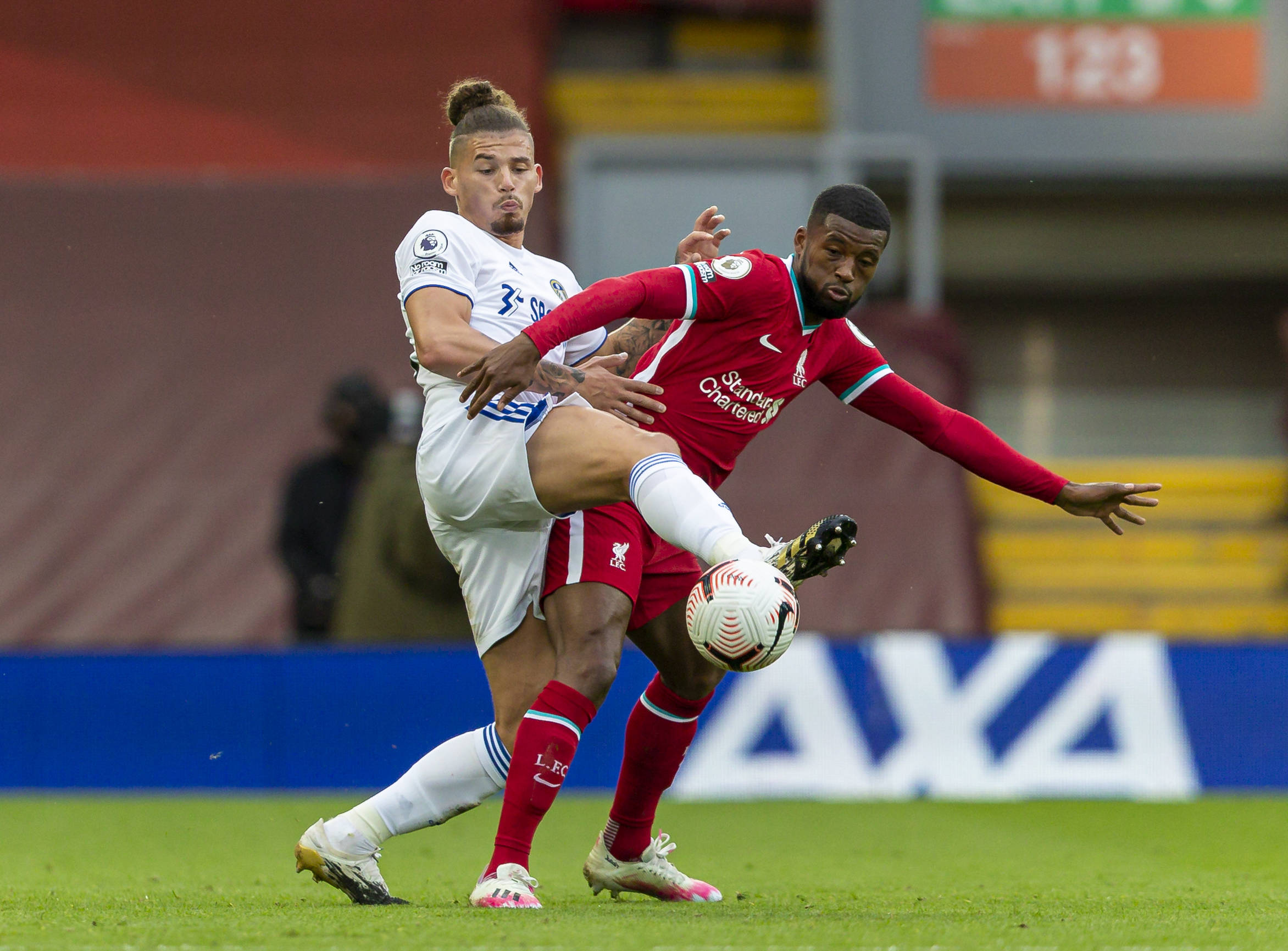 让我们对刘 让我们对刘